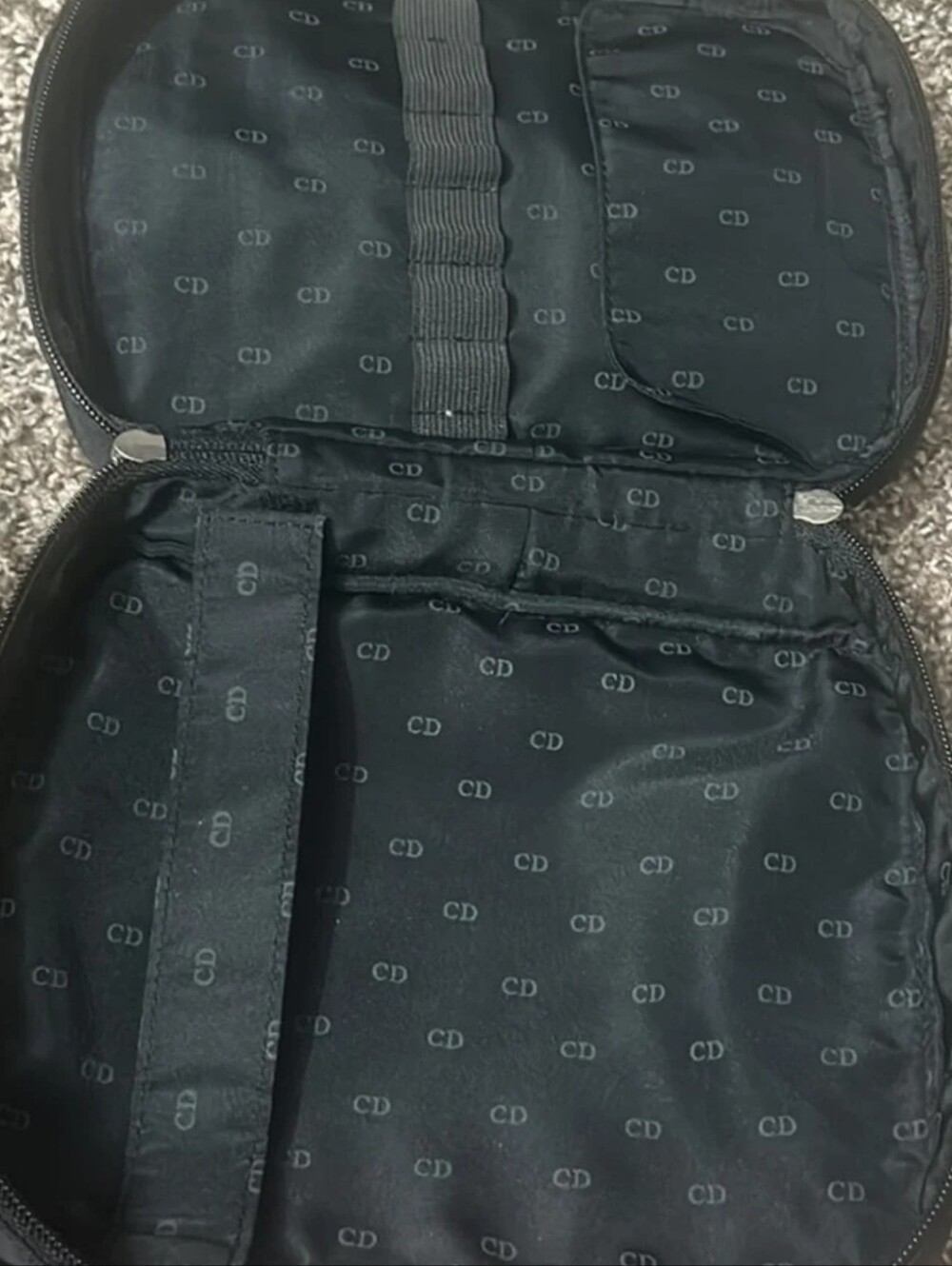 Dior Beauty cosmetic case - Picture 3 of 3
